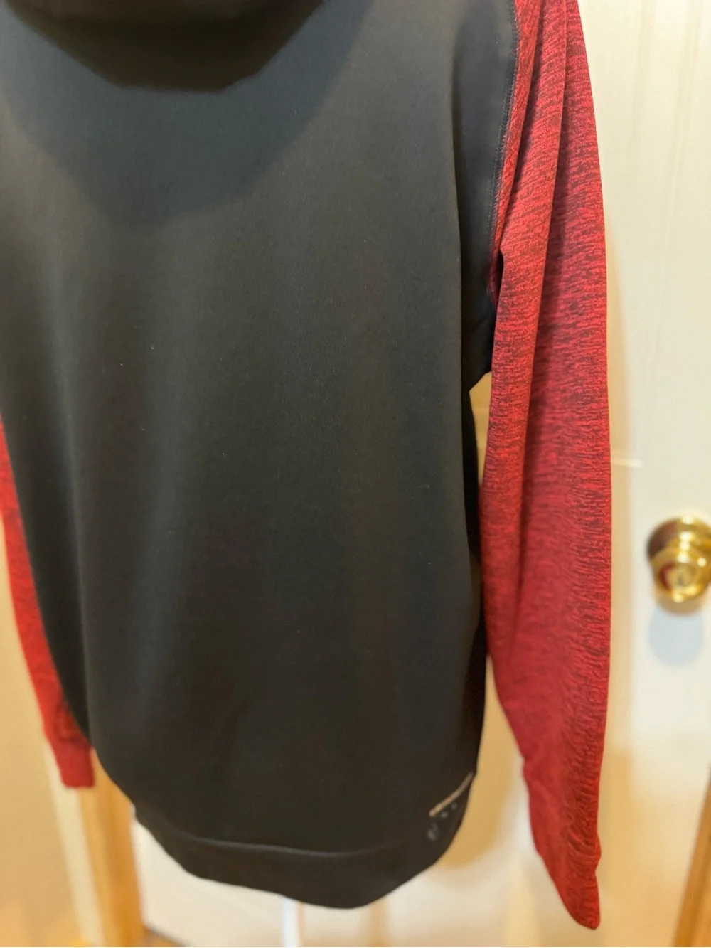 Adidas Sz L Red/Black Climawarm Hoodie VGUC😊😊